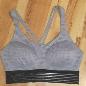 VS Sports bra